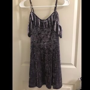 American Eagle XS velvet dress